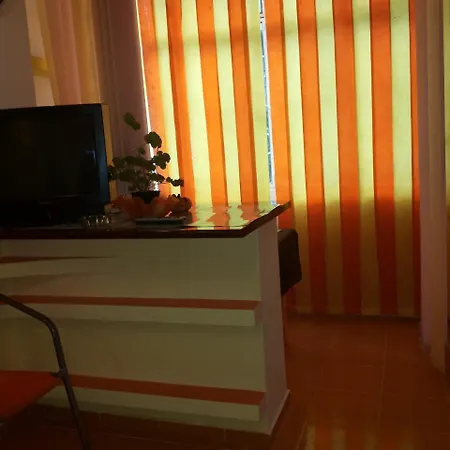Studio Fortuna Апартаменти *